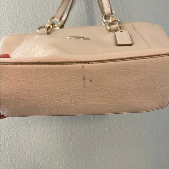 Coach White Leather Purse - Picture 2 of 5